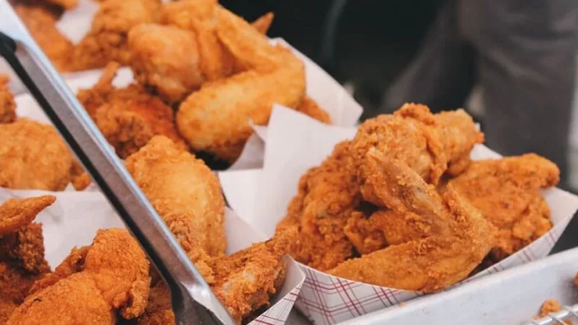 10 Bisnis Franchise Makanan Terbaik Yang Paling Laris Di Indonesia